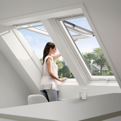 VELUX Klappflügelfenster GPU 0066 Kunststoff 2