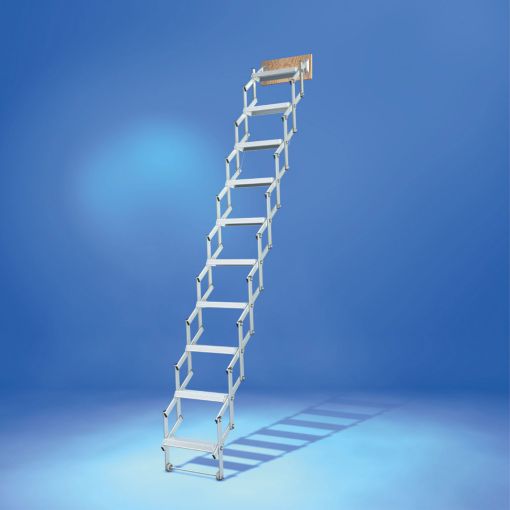 Wellhöfer Scherentreppe mit Stirnbrett senkrecht 2