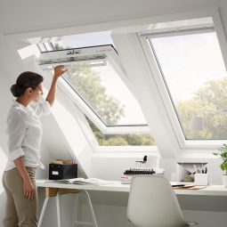 VELUX INTEGRA Solar Dachfenster GGU 5