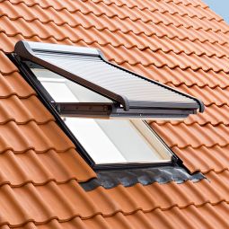 Roto Dachfenster Q42C H200 Schwingfenster 3