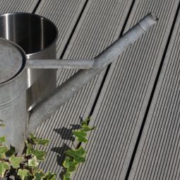 NATURinFORM WPC-Terrassendiele 21x139mm DIE KOMPAKTE 3