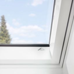 Roto Dachfenster Q42C K200 Schwingfenster 3