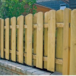 T&J Sichtschutzzaun DAAN gerade Sichtschutz Bohlenzaun Sichtschutzzaun DAAN gerade aus imprägnierter Kiefer/Fichte mit Edelstahlschraubnägeln, in 4 Größen für flexiblen Sichtschutz