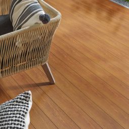 TraumGarten DreamDeck Alu Terrassendielen Ipe-braun 11