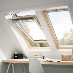 VELUX Dachfenster GGL 3067 Schwingfenster Holz klar lack ENERGIE Wärmedämmung 3-fach Verglasung